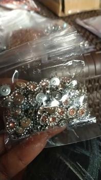 Product Review of cangkang bunga ukuran 8mm isi 100 & 45bji / payet cangkang matahari from A**a F**h A**n 0