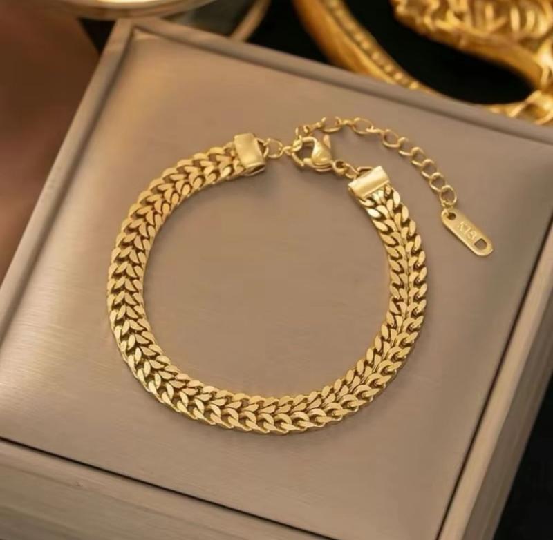 Product Introduction of Gelang Tangan Titanium Wanita Elegan Motif Tikar Anti Karat Tidak Luntur Hadiah Bracelets Aksesoris 10