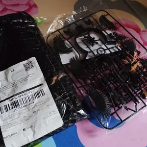 Action figure Titan Dummy 13 3D multi artikulasi lengkap dengan senjata