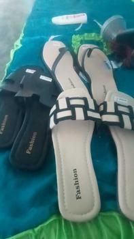 Product Review of PROMO Beli 1 Gratis 2 Sandal Wanita Fashion | Sandal Slop Jepit Wanita Viral Kekinian | sandal Teplek Wanita Terbaru Sendal Karet Cewek from T**y 0