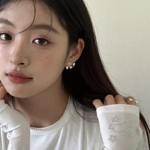 EAR PARTNER-ランニングバニーボウピアス レディース ニッチデザイン 高級感 新しいスタイル ホットスタイル かわいいピアス 夏用（eh-2999）