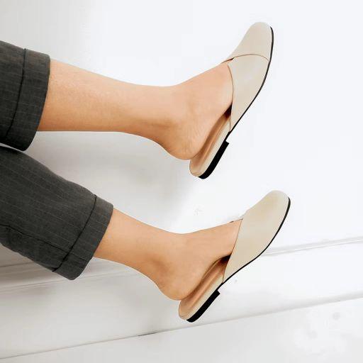 Sandal Sepatu Wanita Kekinian Mules teplek Desain Elegan Nyaman untuk Sehari-hari Selop Termurah Flat Fleksibel Liburan