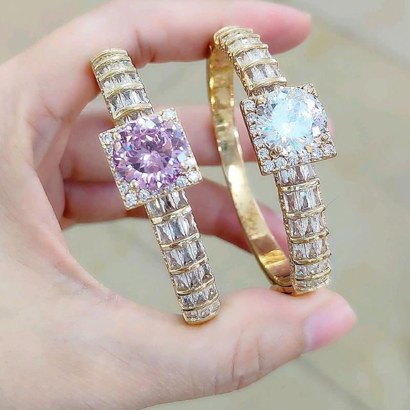 Vòng tay đá hoa cúc 12li mặt vuông chất liệu đồng không xi màu miền tây, cách sử dụng rửa mỗi ngày bằng xà bông rửa chén pha với chanh để giữ độ sáng sản phẩm