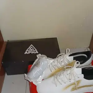 Deker Kecil Apha Shin Guard / Pelindung Outdoor Deker Sepakbola Deker Futsal Deker Bola Deker kaki