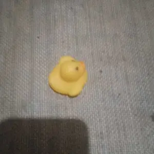 （Mainan Bebek Hadiah Gratis）Bebek kuning Mandi Karet Mainan Edukasi Anak/ mainan bayi/bath toys Bayi