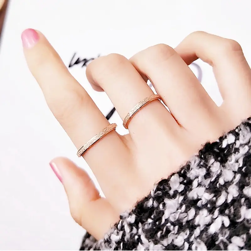 Nhẫn Cặp Đôi Siêu Mỏng Cho Nữ, Thép Titan, Lớp Phủ Kim Loại, Mờ, Phụ Kiện Thời Trang Hàng Ngày 2