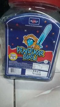 Product Review of Permen Pendekar biru Toples @100 pcs Candy Food Snacks Makanan from s**9 1