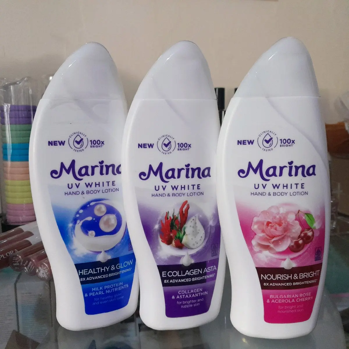 Marina UV White Body Lotion 185ml Mencerahkan Kulit Sehat hand body lotion