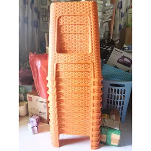 Kursi rotan plastik / kursi bakso murah  orange