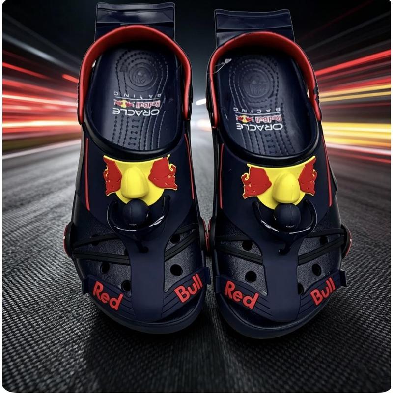 Dép Red Bull mùa hè có khả năng chống trơn trượt, chống mùi, thoáng khí, giảm…
