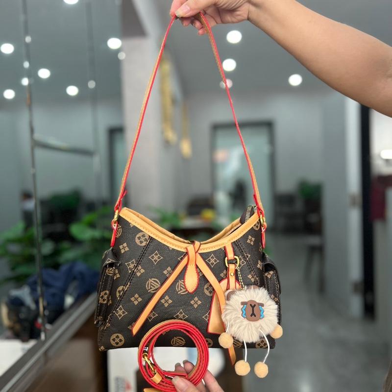 Túi xách nữ đeo chéo đeo vai hoạ tiết nâu lot canvat thiet kế thời trang v206 tặng kèm gấu