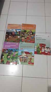 Product Review of Buku Agama Islam Kelas 3 Edukasi, Pendidikan Agama Islam dan Budi Pekerti, Revisi 2018 Kementrian Pendidikan dan Kebudayaan RI untuk SD/MI from m**y 0