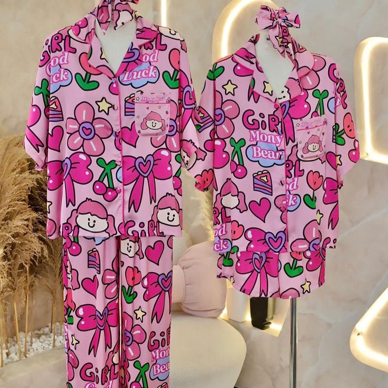Bộ Pijama Monybear Lụa Satin Tô Châu Nơ Hồng Good Luck Kèm Phụ Kiện - HN2590