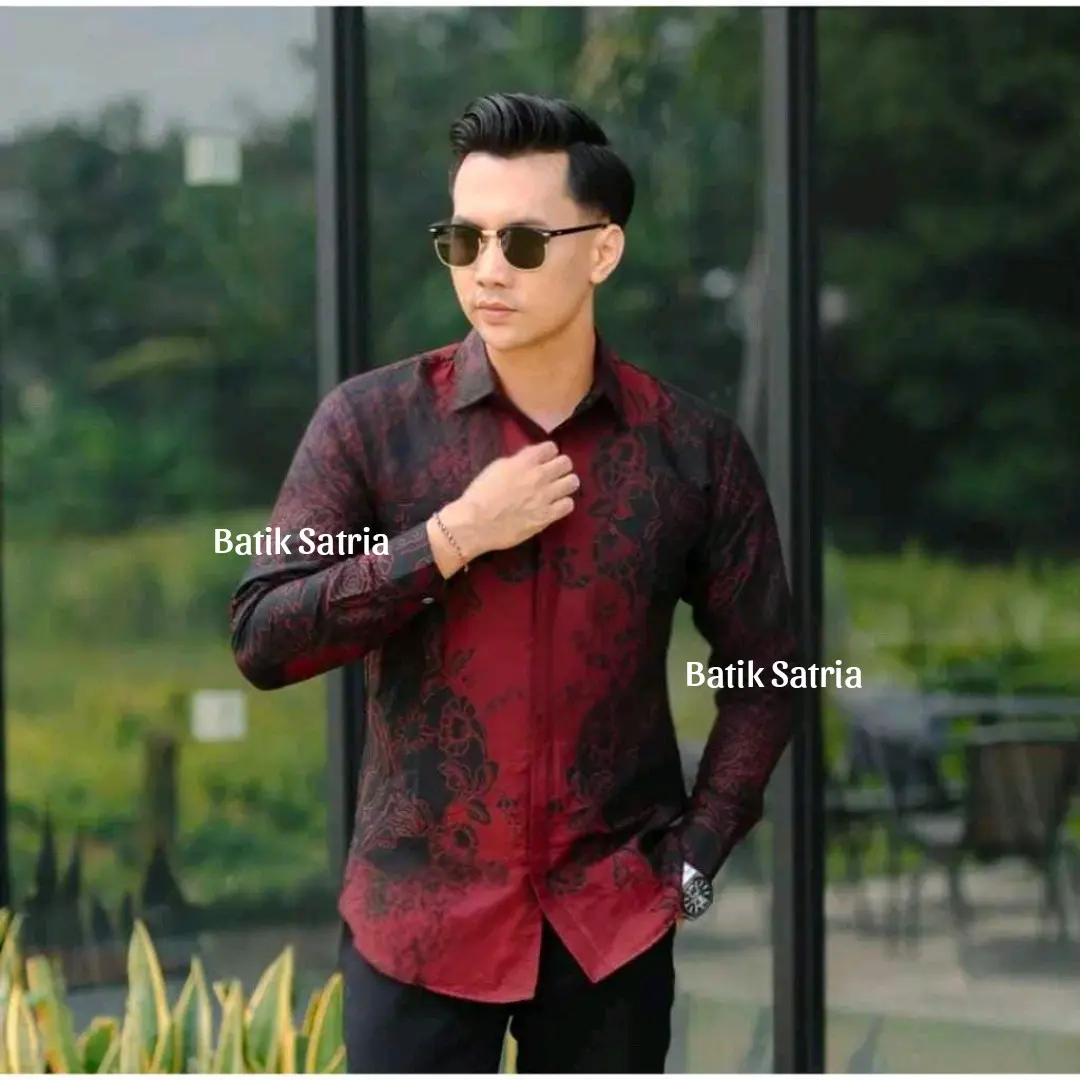 Armenia Slimfit Maroon- Batik Satria Slimfit Lengan Panjang Terbaru Sudah Lapis Furing Premium- Kemeja Batik Pria kerja Laki-laki  Baju