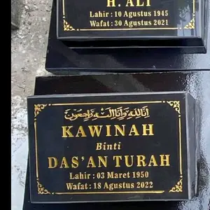 nama batu nisan terbuat dari granit