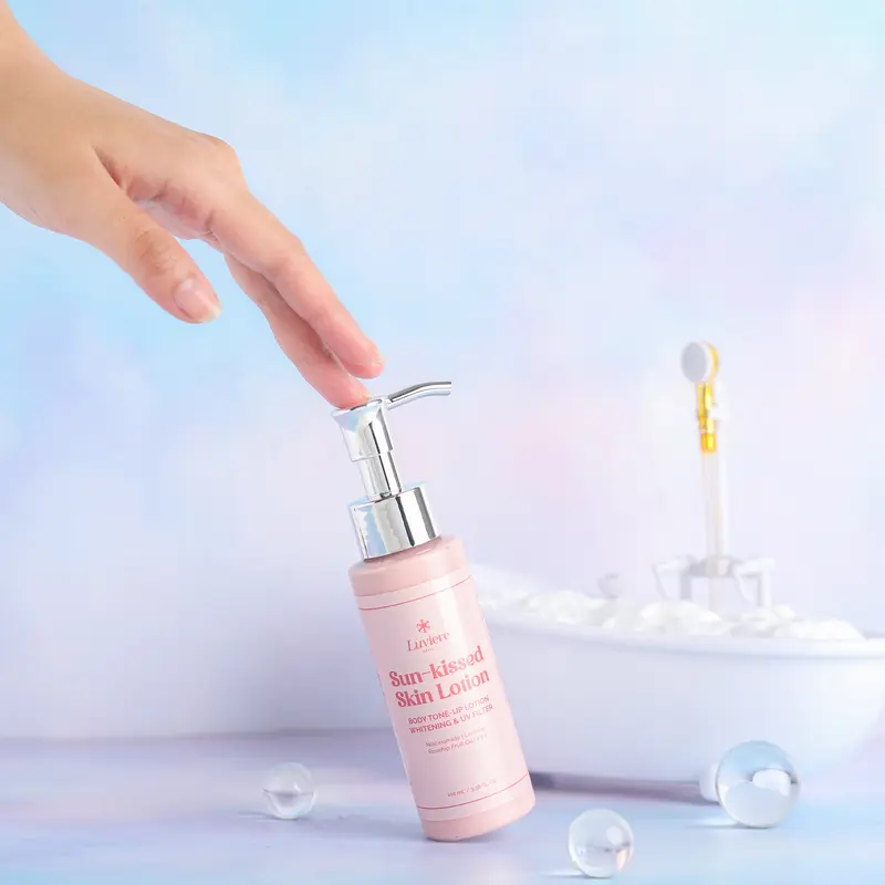 SUN-KISSED SKIN LOTION LUVIERE BEAUTY 3