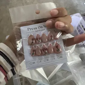 Press on nails Hand Made buatan tangan cuci gudang