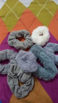 Product Review of ED - 7PCS / SET IKAT RAMBUT SCRUNCHIE CEPOL / KUNCIRAN RAMBUT SCRUNCHIE BULU SET from M**7 1