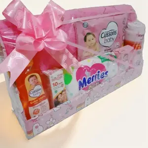 parcel kado set box bayi laki laki perempuan murah dan lengkap set box handuk dan perlengkapan mandi baby Cussons babay