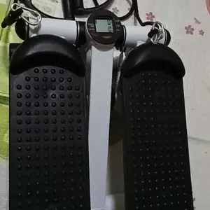 FOGFITT ID Stepper Mini / Air Climber, Alat Fitness Kardio untuk Diet dan Olahraga di Rumah, Desain Senyap, Portable - COD