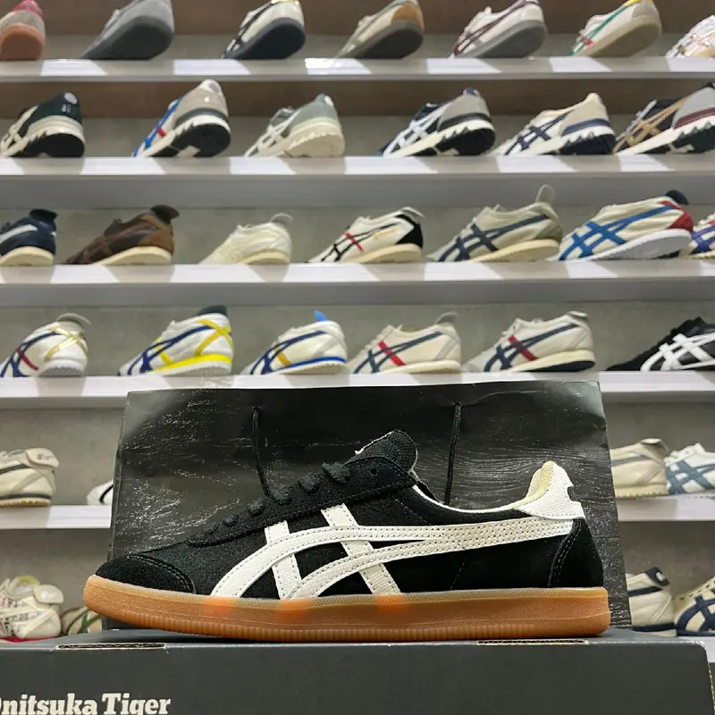 sepatu onsu tiger black white gum 0