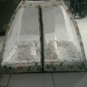 Kasur Fiber Kelambu Motif Animal Tenda Bayi 85x55cm Bahan Lembut Nyaman untuk Bayi Baru Lahir hingga Balita Desain Lucu dan Menggemaskan Biru Nyamuk Putih