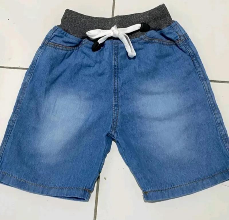 Product Introduction of CELANA JEANS ANAK ANAK MODEL RIP CELANA PENDEK BAHAN DENIM 7