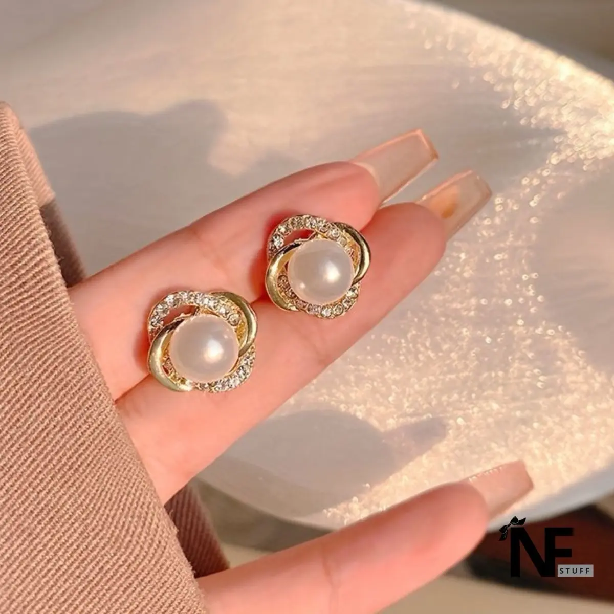 PH16 Anting Gulistan Lilit Mutiara Anting Stud Fashion Elegan