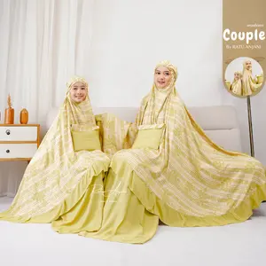 Ratu Anjani Mukena Couple Ibu & Anak Kombinasi Motif Daun Abstrak Bawahan Polos Elegan Nyaman Bahan Rayon