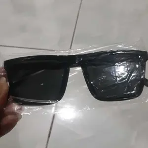 Kacamata Hitam Pria Wanita Bentuk Kotak Korea Fashion Anti UV Sunglassess Eyewear Design Retro Lensa Frame