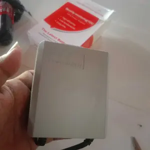V380 Smart UPS 12V 1.5A Uninterruptible Power Supply Mini UPS Baterai Cadangan untuk WiFi Router Modem dan Kamera CCTV Outdoor Tahan Air dan Tahan Api anti mati internet cadangan listrik rumah ups tahan lama wifi tetap nyala saat mati lampu darurat rumah