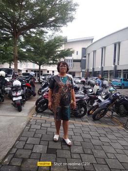 Product Review of BAJU BATIK TUNIK ATASAN KERJA WANITA NGAJAR BAJU GURU NGAJAR SERAGAMAN from O** Y**I 0