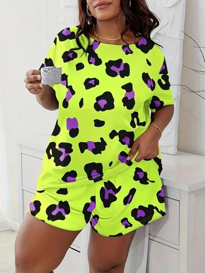 Product Introduction of Plus Size Graphic Print Summer Clothes Set, Casual Round Neck Short Sleeve Tee & Elastic Waist Shorts, Women's Two-piece Outfits, Co ord Set Summer 3
