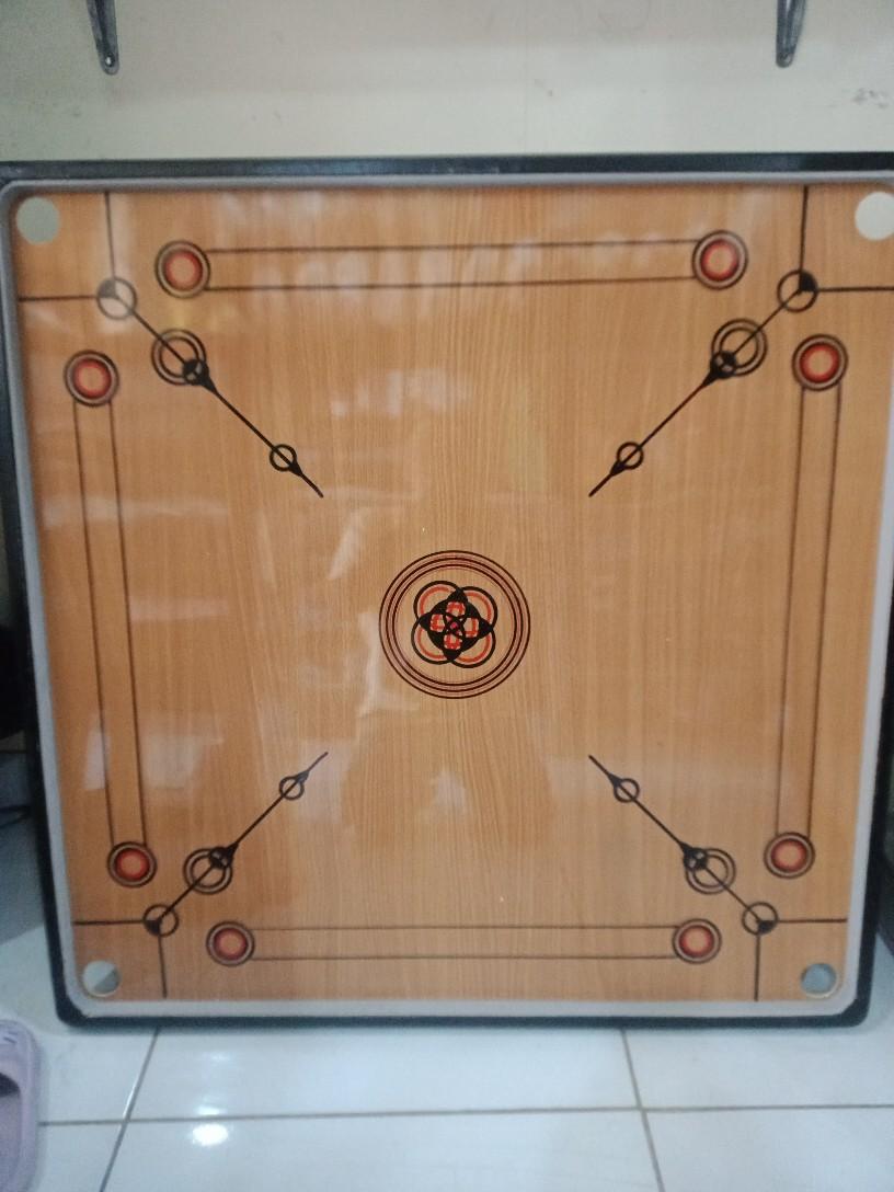 papan karambol ukuran 100x100cm bonus biji&cristal. Board