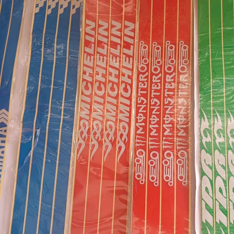 stiker/list veleg ban motor depan dan belakang Motorcycle 3