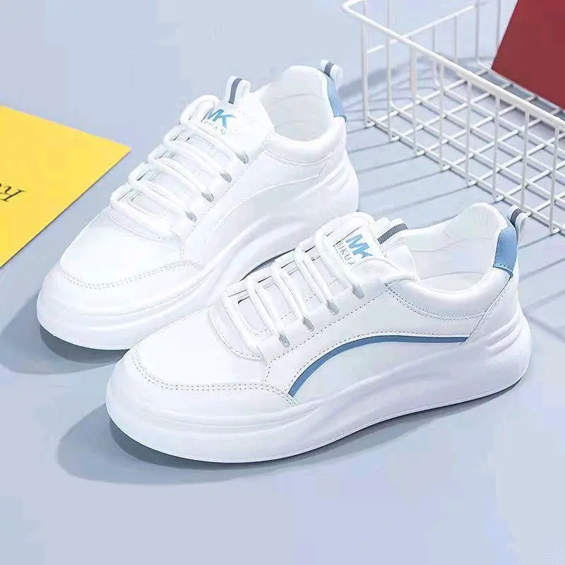 KUNFAYAKUN - MK Sepatu Sneakers  Wanita Model Plat Casual