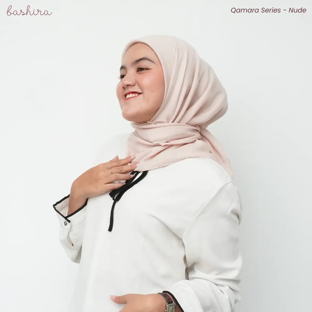 Bashira Hijab - Qamara Series - Nude (Hijab Polos Segi Empat - Paris Premium)