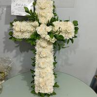 Gambar Salib Standing Bunga duka cita Karangan bunga duka dari Gaby Bella Florist Kota Administrasi Jakarta Selatan 2 Tokopedia