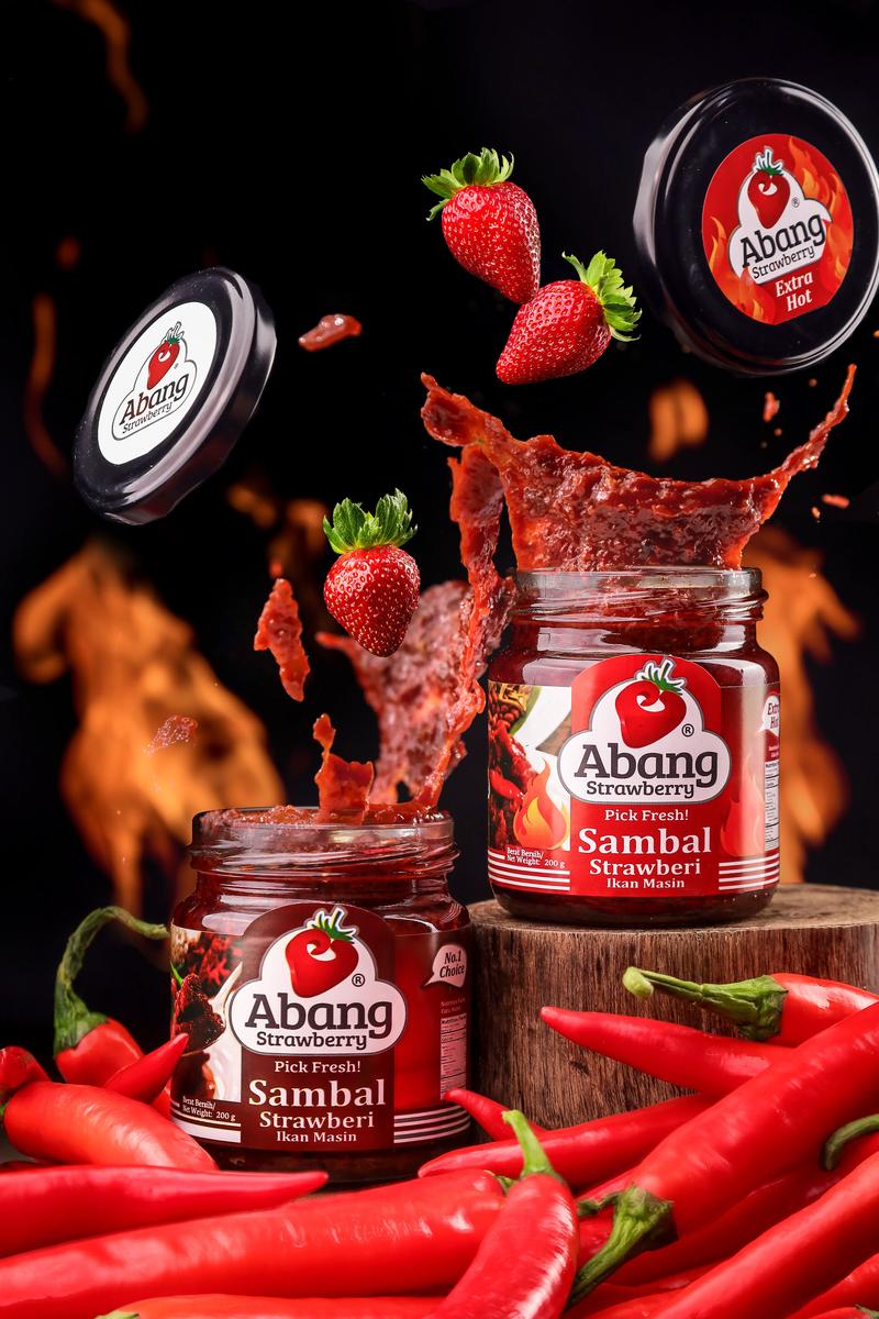 Product Introduction of SAMBAL STRAWBERRY IKAN MASIN HOT BOTTLE / ORGANIC PRODUCT FROM CAMERON HIGHLANDS (200g) / INSTANT SAMBAL Food Instant 0