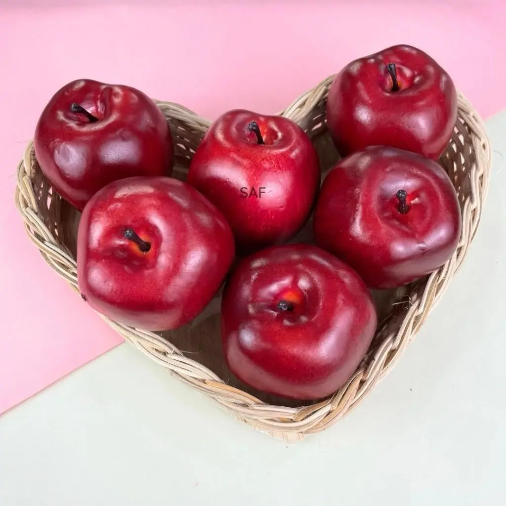 Buah Apel Merah Palsu - Fake Apple Artificial Fruit Properti Foto Produk