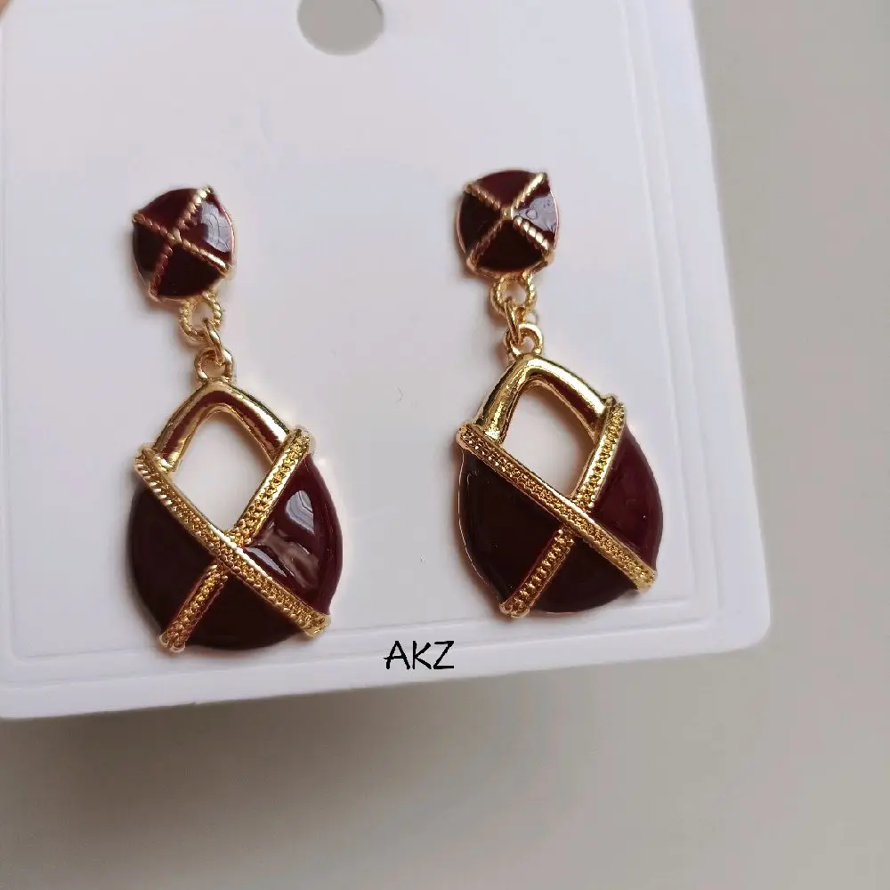Ak Zior - Alzena - Earrings Anting Wanita Fashion Santai Korea Pesta Vintage Glamor Keren Dewasa Anti Karat