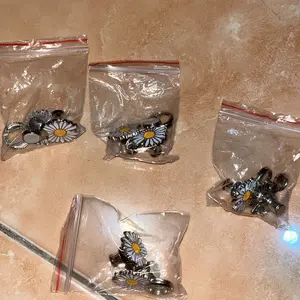 BISA COD 6111 Pengait Jeans Motif Karakter / Kait Pengecil Lingkar Pinggang Celana Gaya Korea