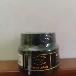 cream malam Almaxiglow Pelembab Wajah