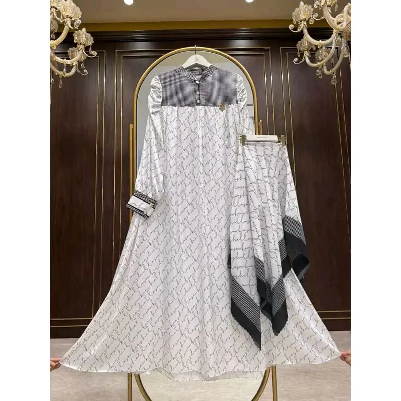 Gamis Set Hijab Printing Latin Shellasaukia Ori Silk