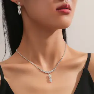 NK0483 - Paket Perhiasan Wedding / Set Kalung Anting Pengantin