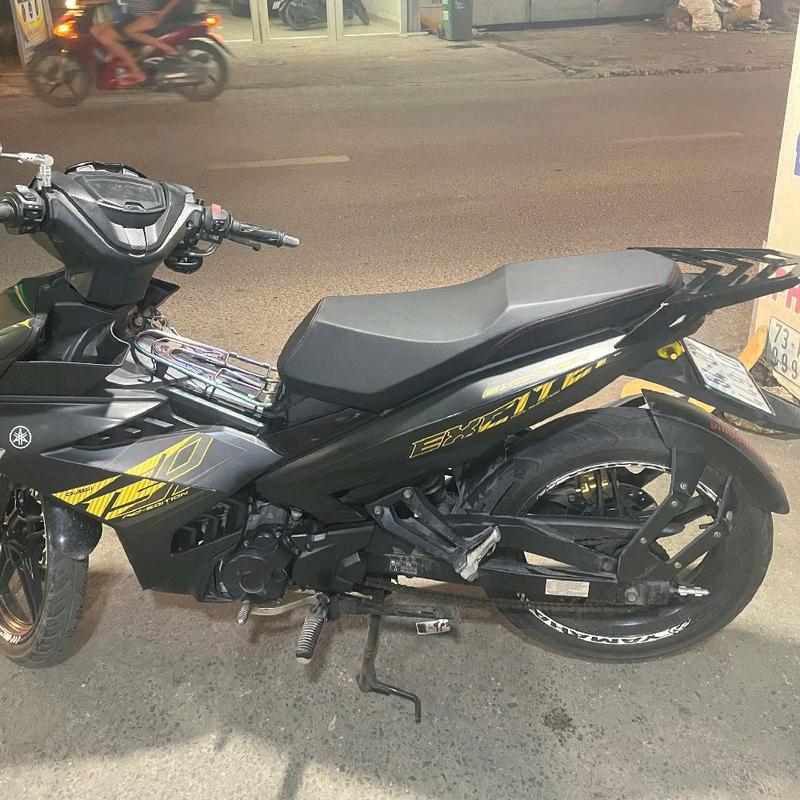 Yên xe Exciter 150 MÚT VÀNG + yên đắp nệm KYMDAN 2 tầng góc cạnh