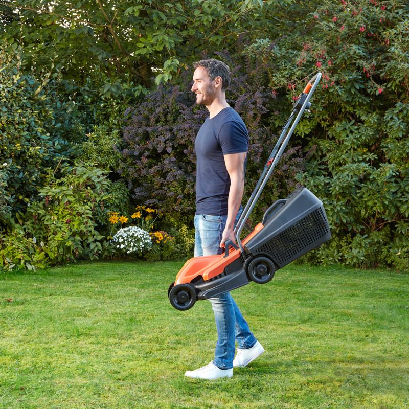 Black and Decker BEMW451BH 32cm 1200W Lawnmower 3