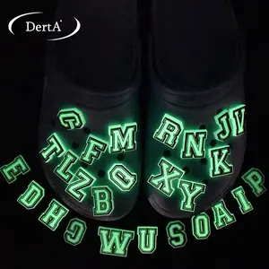 Aksesoris Charm Hiasan Sandal Motif Huruf Angka Bahan Plastik Tetes Glow In The Dark Aksesoris