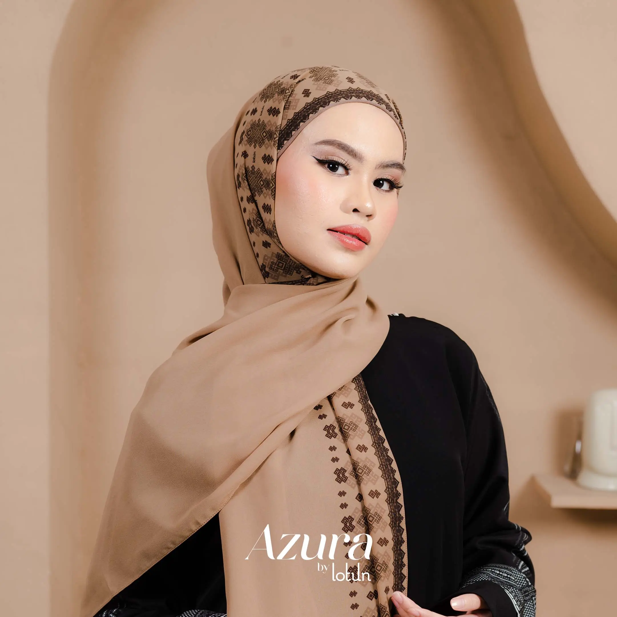 Lotun Azura Series - Hijab Pashmina Instan Printing Motif Etnik Material Premium - Beige