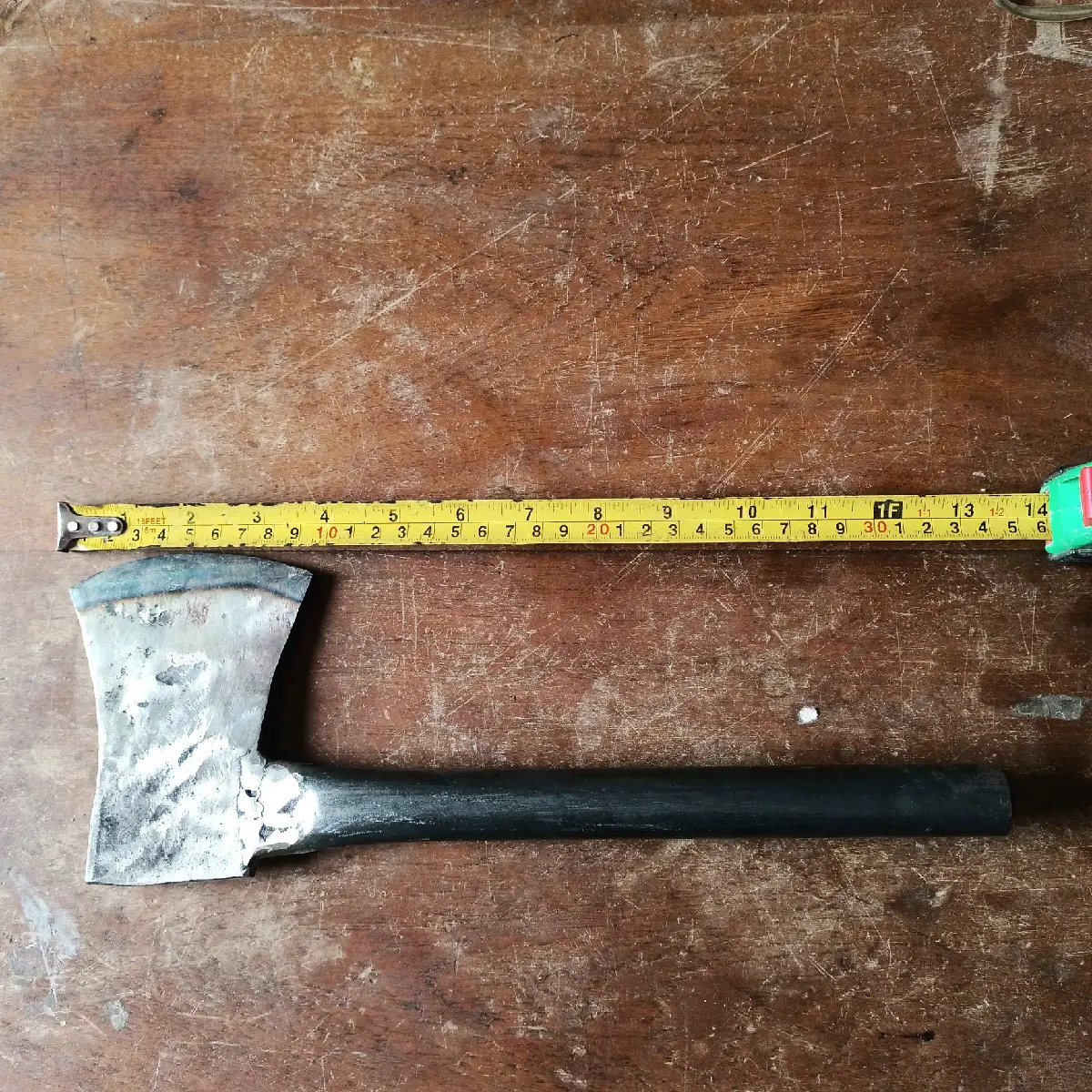 kapak alat pertukangan dan perkebunan